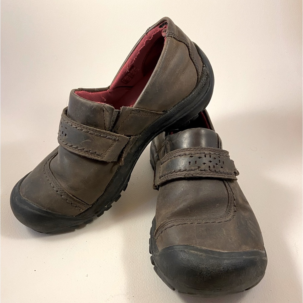 Keen Kaci Full-Grain Magnet Brown Leather Slip-On Clogs Size 6